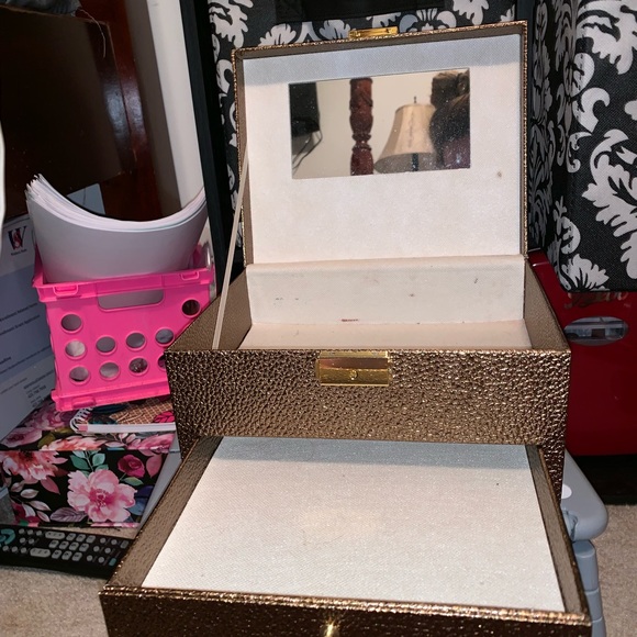 Makeup case - Picture 4 of 5